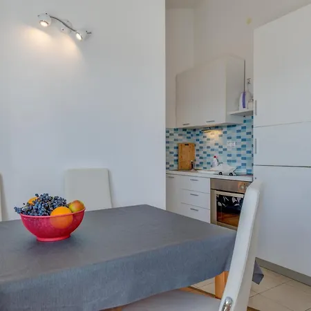 Pikolo Apartments Omis Tice Exterior foto