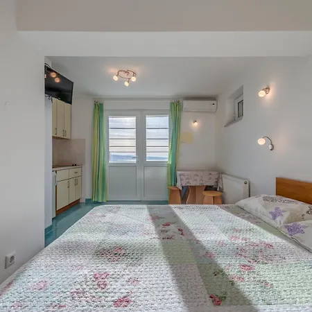 Pikolo Apartments Omis Tice Exterior foto