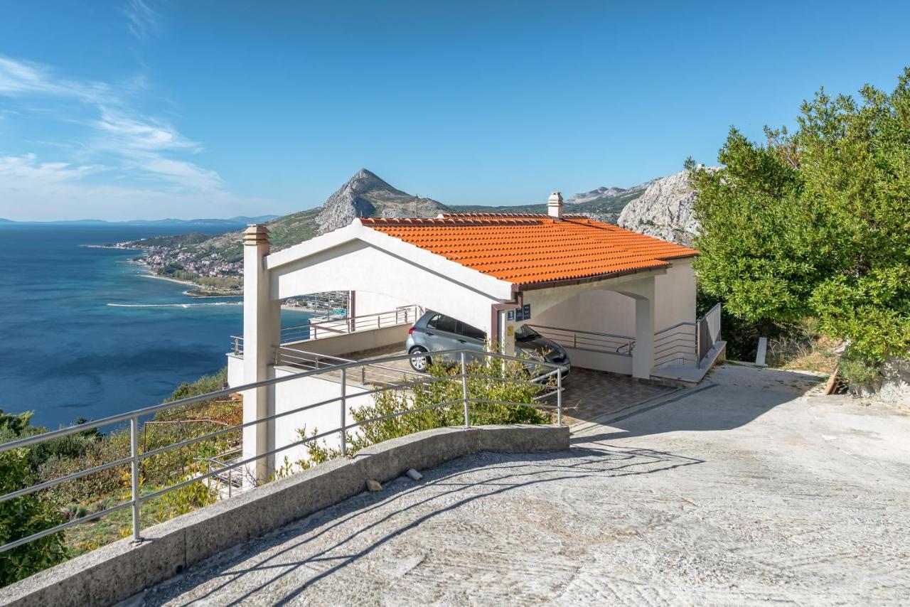 Pikolo Omis Tice