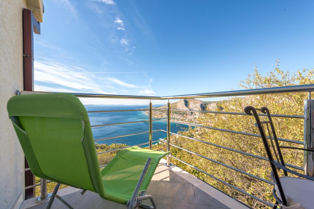 Apartment Pikolo Omis Tice