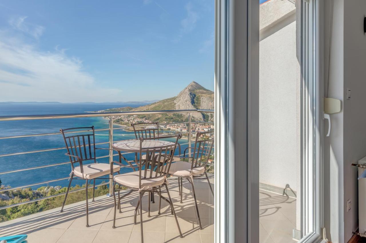 Apartment Pikolo Omis